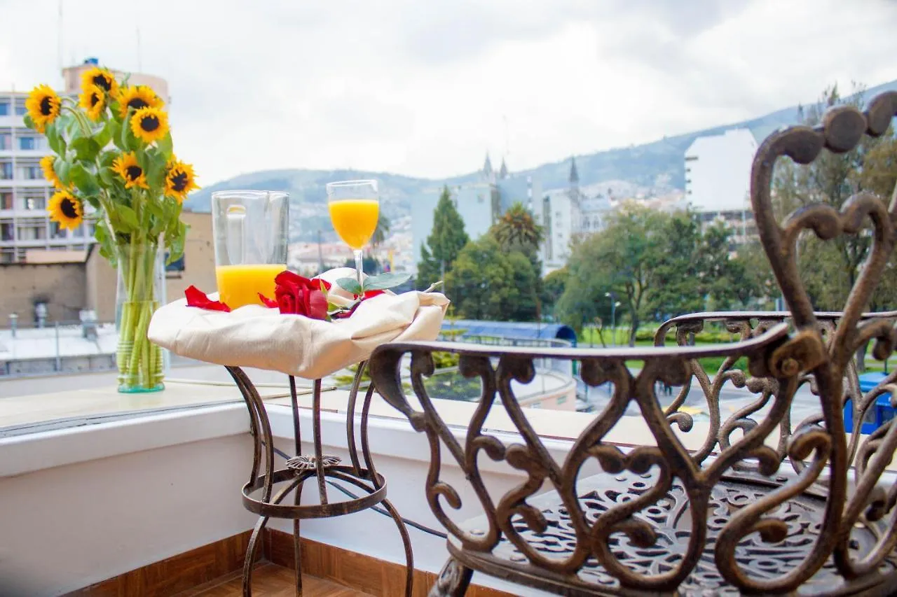 Baltico Apartment Quito Homestay